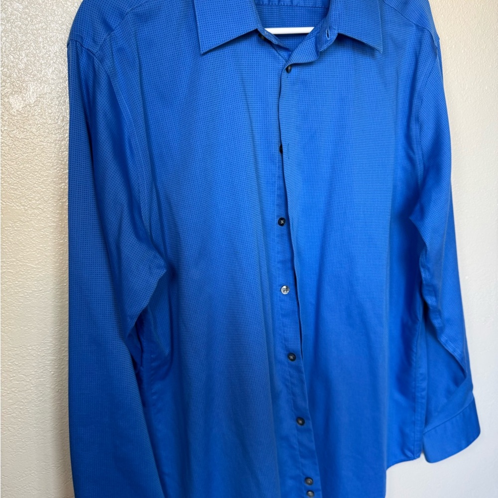 Calvin Klein Men's Vibrant Blue Button-Down Shirt